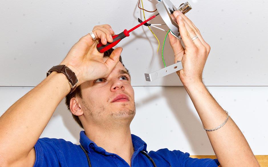 besoin d'un électricien Jouy-en-Josas